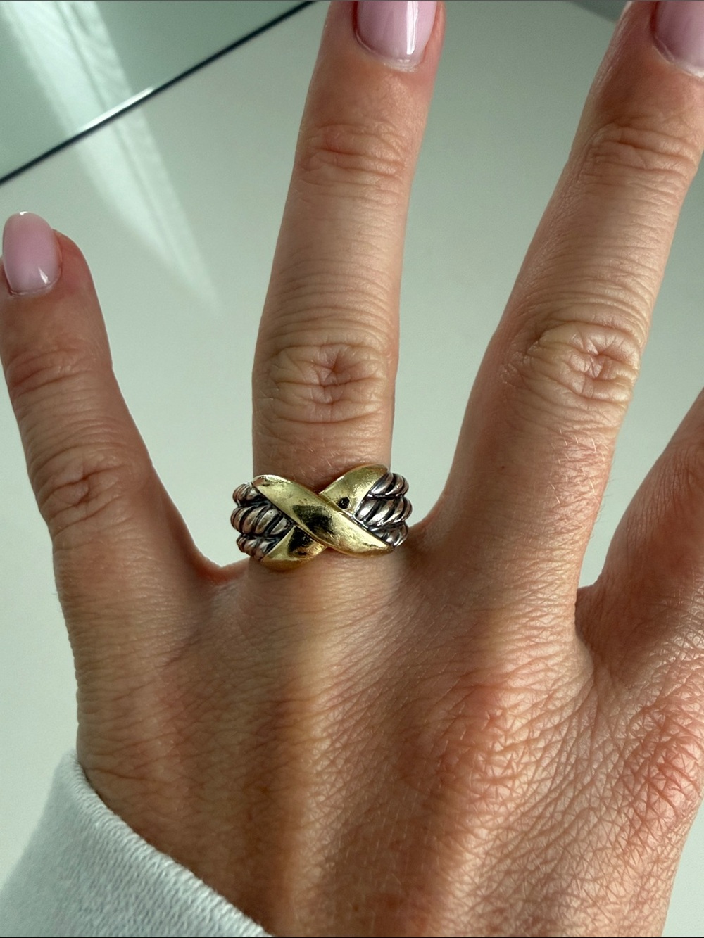 David Yurman Two-Tone Gold and Silver Crossover Ring - Picture 5 of 6